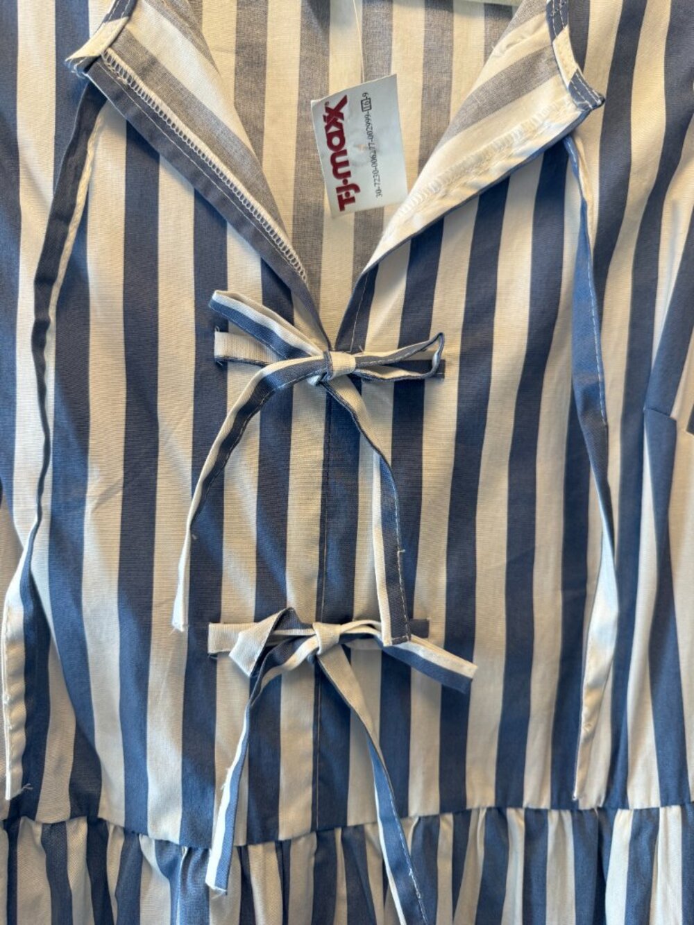 Joie Cottage Blue and White Stripped w/ Bows Midi Dress Size Large NWT - Picture 4 of 6